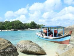 Pantai Penyabong Belitung: Surga Tersembunyi dengan Pesona Batu Granit Raksasa