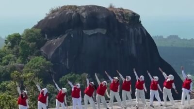Tak Cuma Pantai, Batu Baginde Tawarkan Pesona Alam Belitung dari Ketinggian